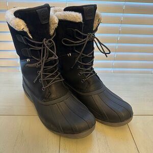 Kamik Black Snow Boots with Faux Fur Lining